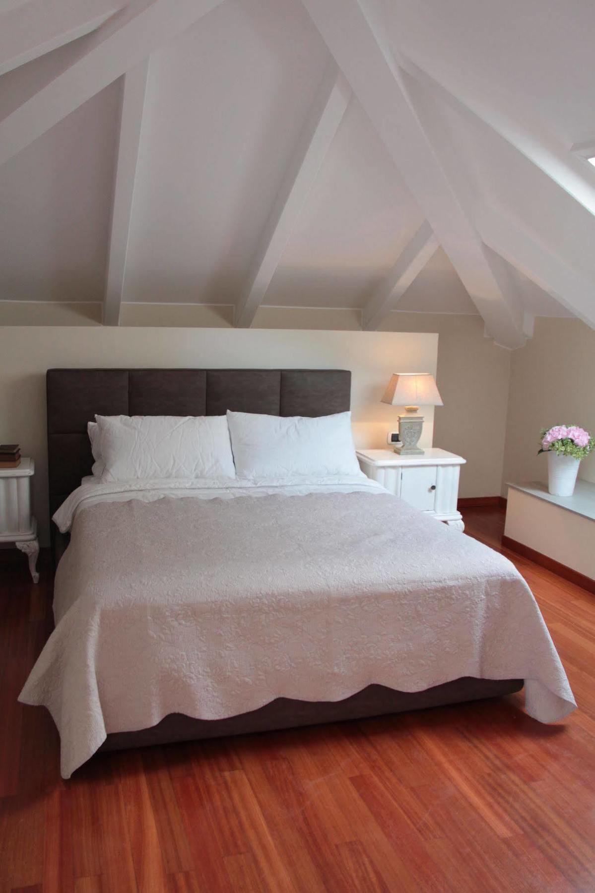 Thea Monza Hotel Екстериор снимка